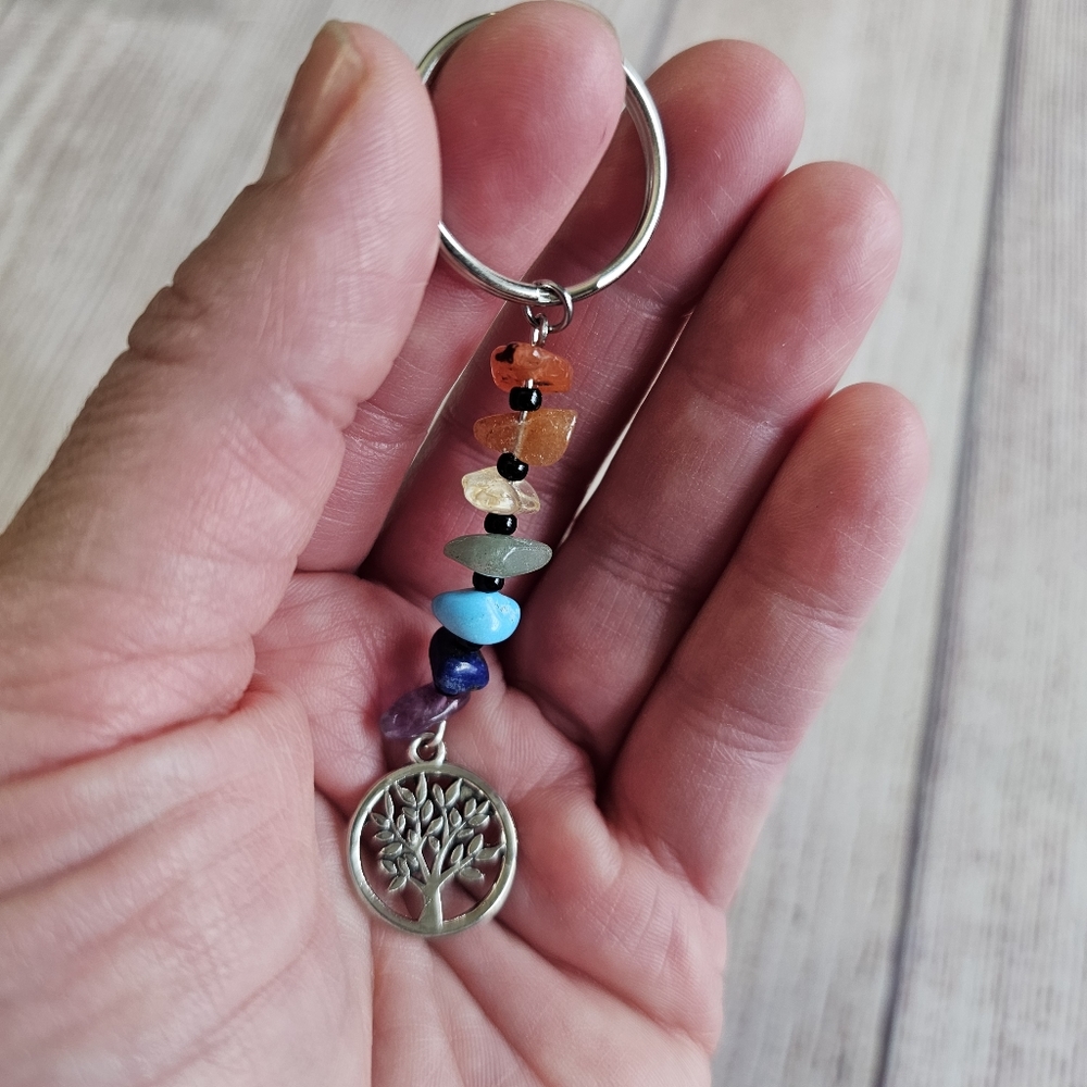 NWT Tree Of Life 7 Chakra Keyring